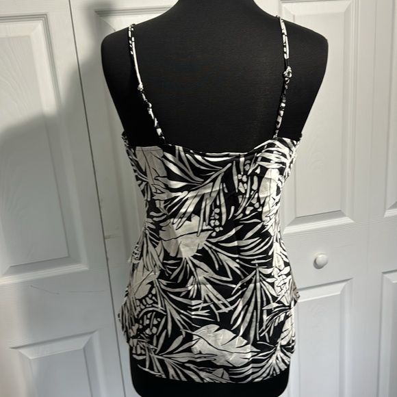 Frame Denim - women’s silk camisole top. - Picture 4 of 9